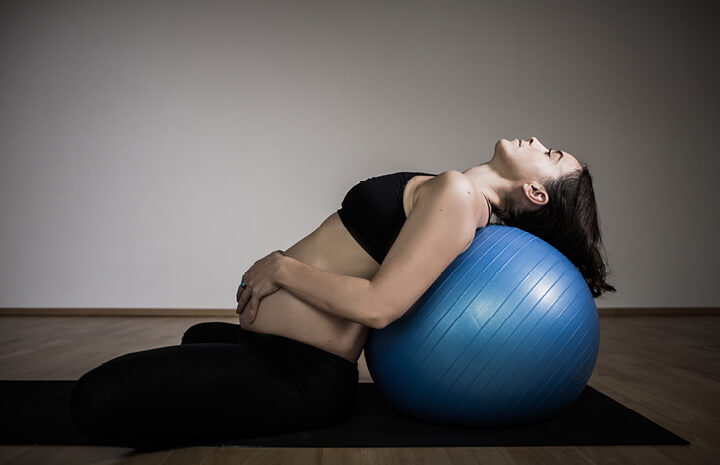 MAMA BABY YOGA