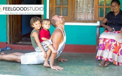 FAMILY YOGA